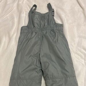 Unisex children’s snow bib / snow suit
